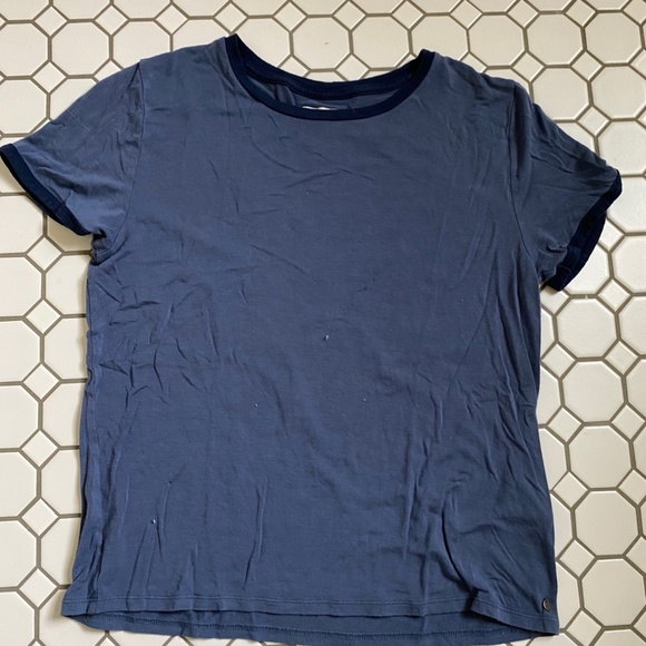 Blue soft tee - Picture 2 of 2